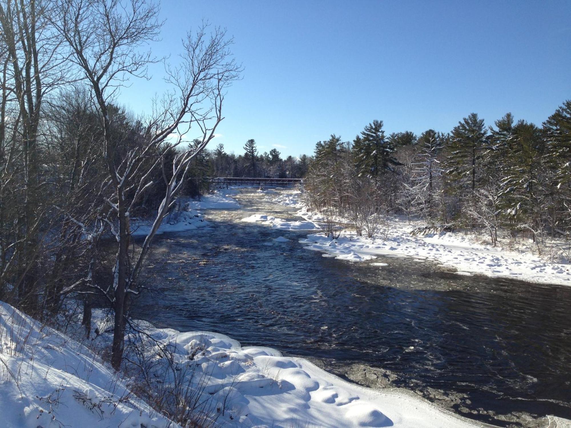 Petawawa River Inn & Suites Eksteriør bilde